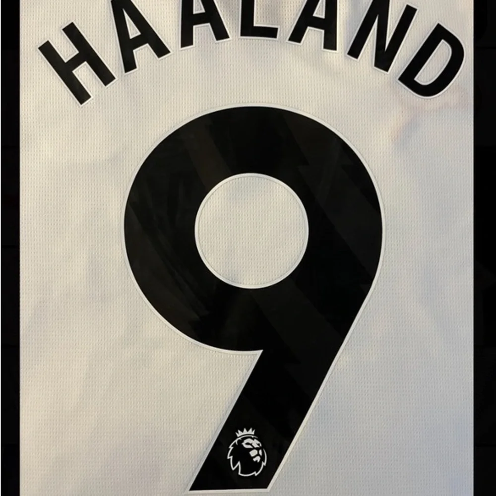 Haaland #9 Man City Small jersey away white true to size Manchester - Picture 6 of 6